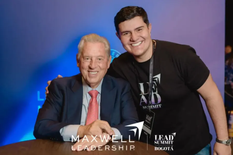 Daniel Corradine en Lead Summit Bogotá de Maxwell Leadership